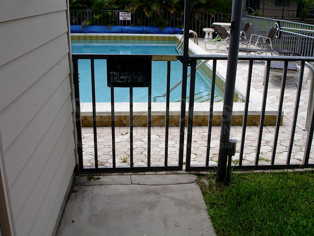 Monte Carlo Community Pool Safety Fence